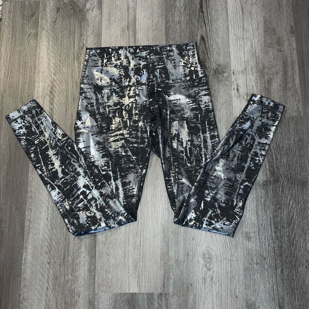 Shiny Detailed Lulu Lemon Leggings